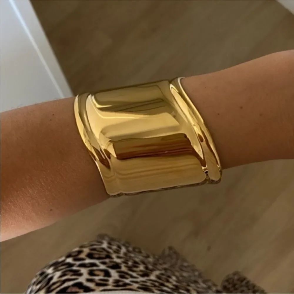 Statement bracelet N607